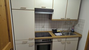 Uklassifisert bilde, 4 av 12, knapp