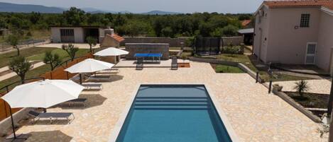 Villa (Five Bedroom Villa With Pool) | Alberca al aire libre