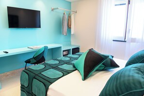 Chambre Panoramique Double ou avec lits jumeaux | Minibar, coffres-forts dans les chambres, bureau