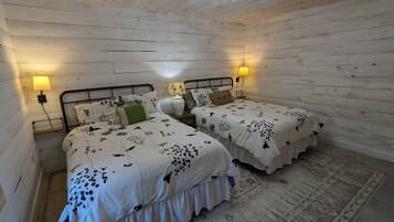 2 bedrooms, iron/ironing board, bed sheets