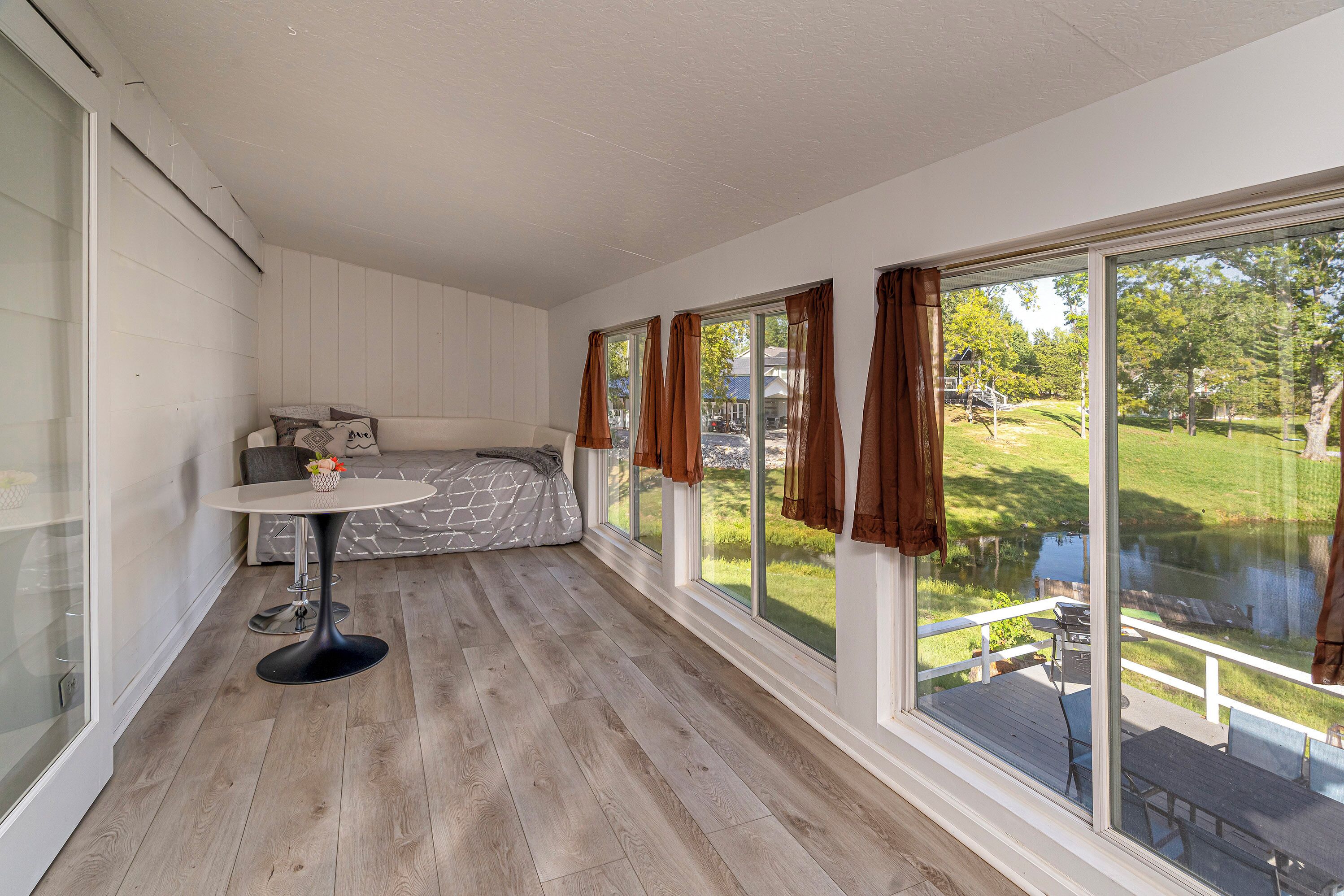 3 chambres, Wi-Fi gratuit, draps fournis