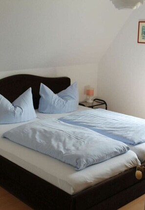 3 Schlafzimmer, individuell eingerichtet