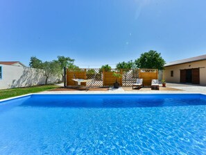 Pool - Marinic Comfortable Holiday Residence (Benkovac)