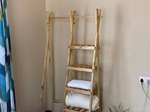 Interior - Kilimanjaro Escape

 (Moshi)