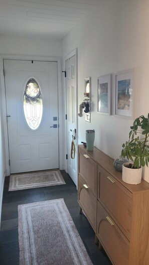 Interior - Lakeside home with Main Channel views (Sunrise Beach)