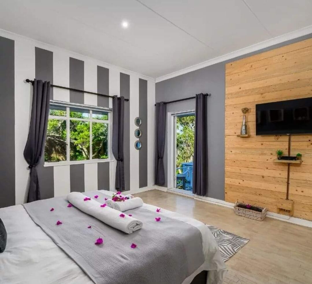 スーペリア アパートメント オーシャンビュー | 高級寝具、アイロン / アイロン台、WiFi (無料)、ベッドシーツ