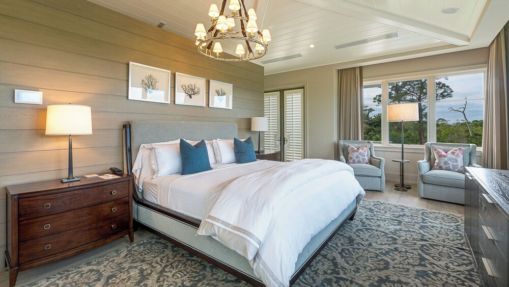 Helenbrook Homes Hotel in pleasant Palm City Port Saint Lucie Vrbo