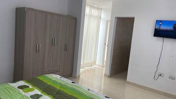 3 chambres, Wi-Fi gratuit, draps fournis