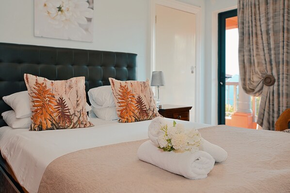 10 bedrooms - Albatross Guest house (Cape Town)