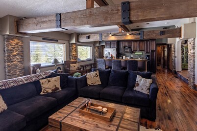 Lakeview Lodge - Gorgeous view of Grand Lake!