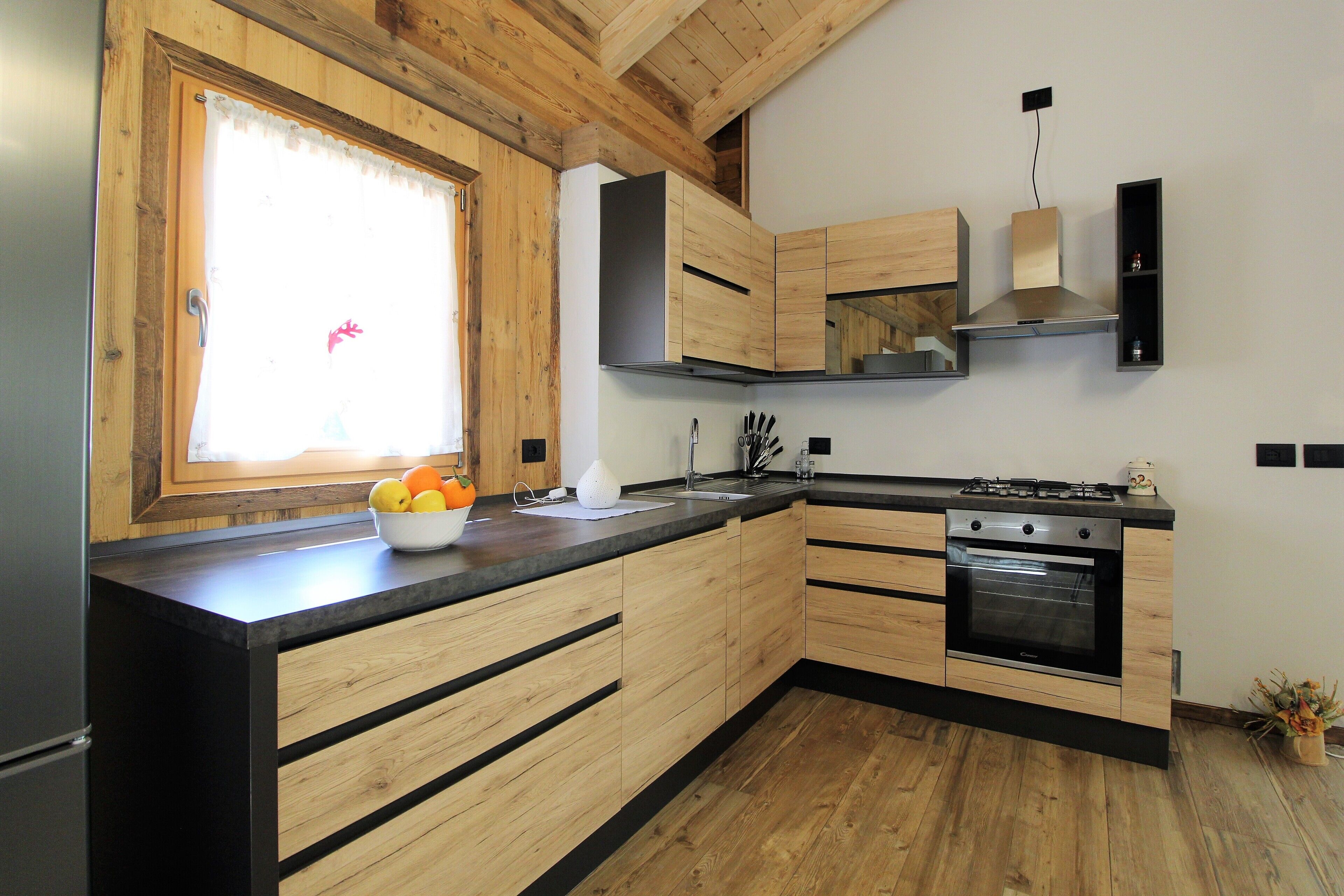 小屋, 阳台, 山景 | 私人厨房 | 大冰箱、洗碗机、高脚椅、厨具/餐具