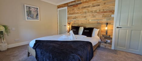 7 habitaciones, tabla de planchar con plancha y wifi gratis