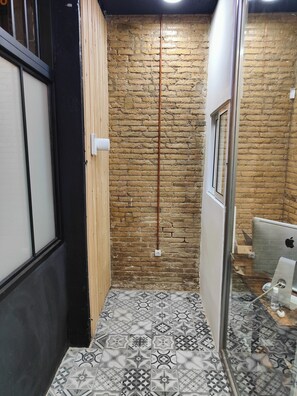 Handtücher, Toilettenpapier