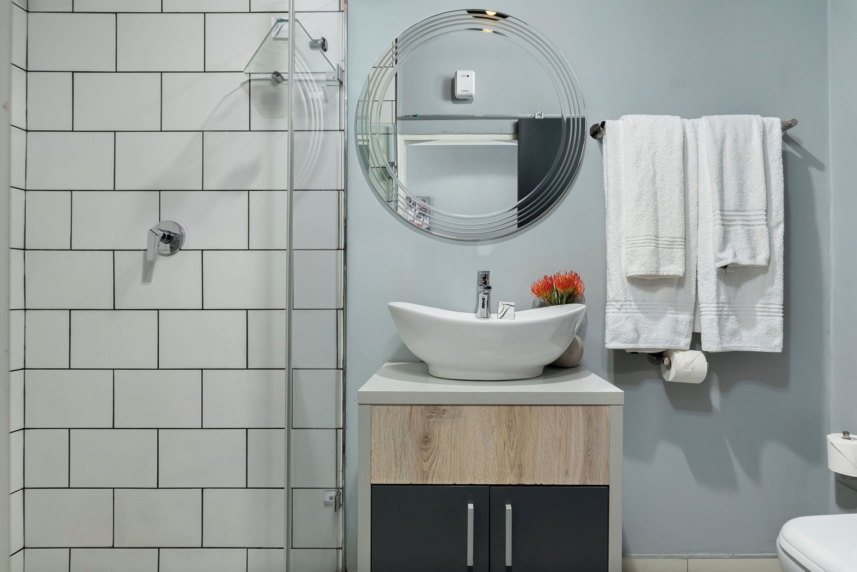 Photo - Neighbourgood Castle