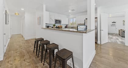 Vegas Getaway Ground Floor, Pool, Game Room, BBQ