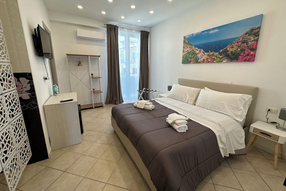 Comfort Double Room, City View
