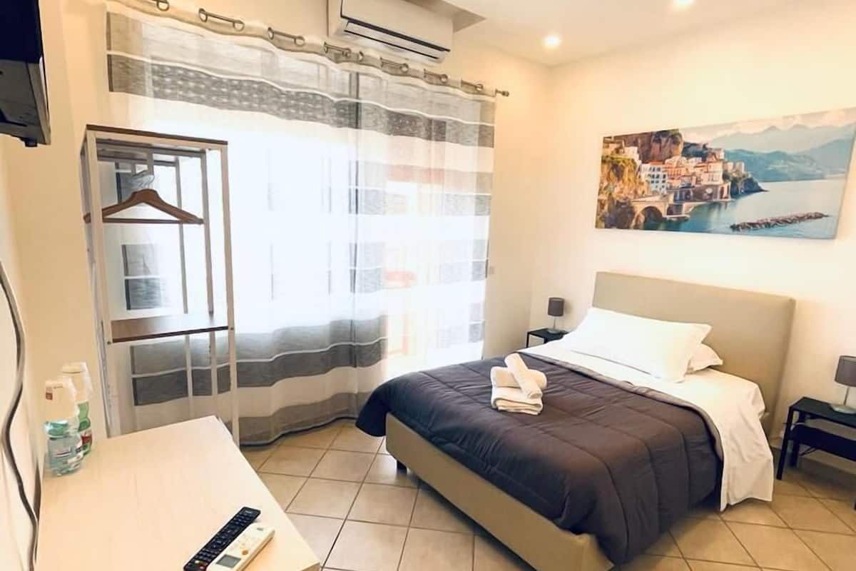 Comfort Single Room, Partial Sea View