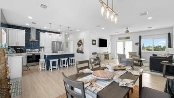 House | 4 bedrooms, desk, high-speed internet