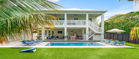 4 habitaciones y acceso a internet