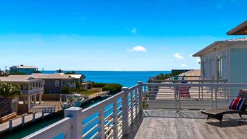 House, Smoking | 4 bedrooms, desk, Internet