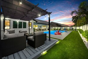 Villa, Smoking | 3 bedrooms, desk, soundproofing - NEW Villa Paradise Lux Gem Pool Game Room (Miami)