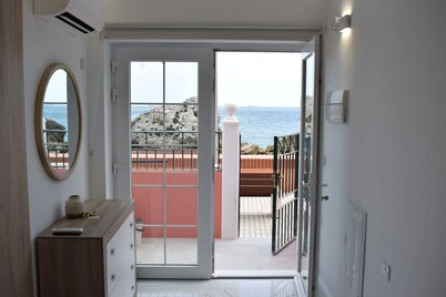 Beachfront Oasis Gibraltar