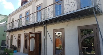 Maison de ville moderne et spacieuse