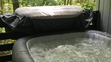 室外 SPA 浴池