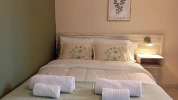 1 bedroom, WiFi, bed sheets