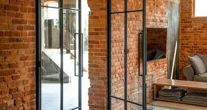 Farmhouse 1919 with swimming pool & jacuzzi