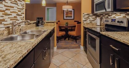 2-bedroom villa on superb Las Vegas strip !! Just steps away from Sphere !!