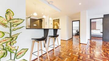 Departamento, 2 habitaciones | Cocina privada | Comedor