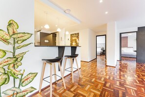 Private kitchen - Parques Condesa Apartments by VH (Mexico City)