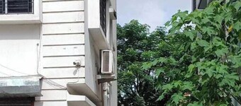 9-bedroom building in fabulous Kolkata with WiFi, fitness room, AC