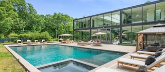 Glass Villa East Hampton