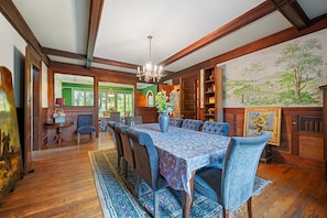 7 bedrooms
