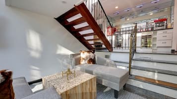 House | 7 bedrooms