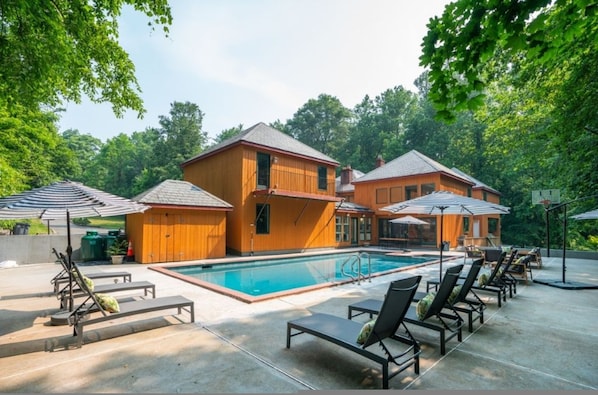House | 7 bedrooms