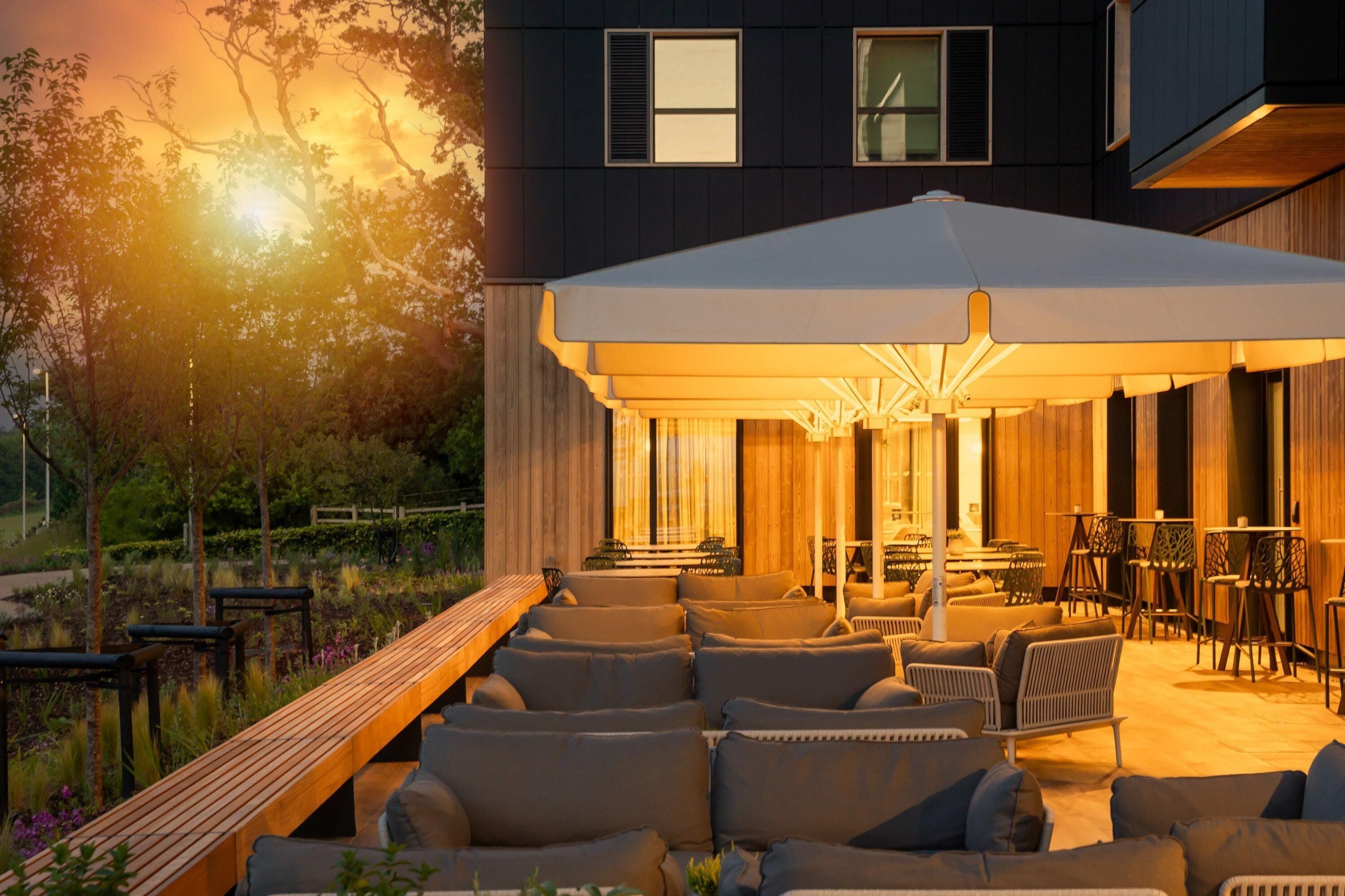 الإطلالة من المنشأة