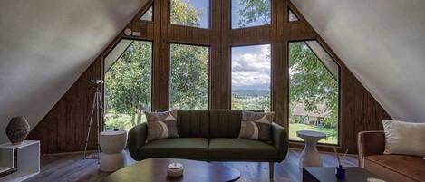 Televisión y oficina