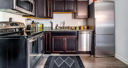 Short North Convention Private Parking Pets