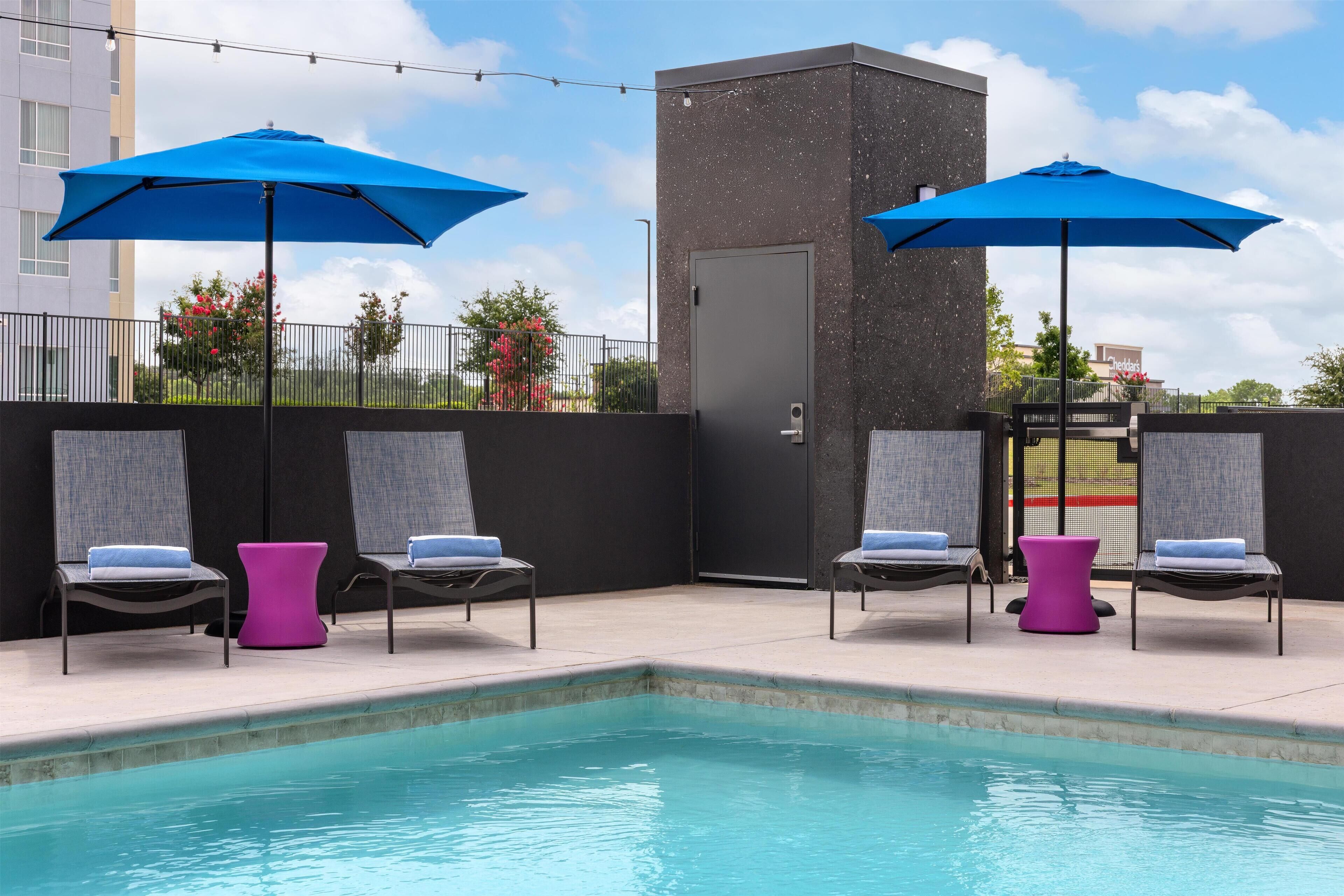 Seasonal outdoor pool