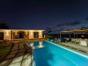 Outdoor pool - Charming and cosy Villa in Bel Ombre (Bel Ombre.)