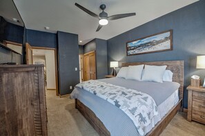 3 bedrooms, iron/ironing board, travel cot, free WiFi