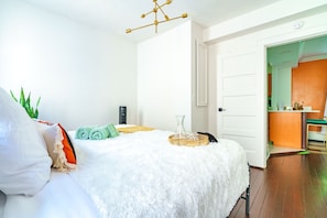 House | 2 bedrooms - Prime Location Top Rated Clean Parking Free (Columbus)