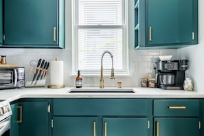 House | 2 bedrooms - Prime Location Top Rated Clean Parking Free (Columbus)