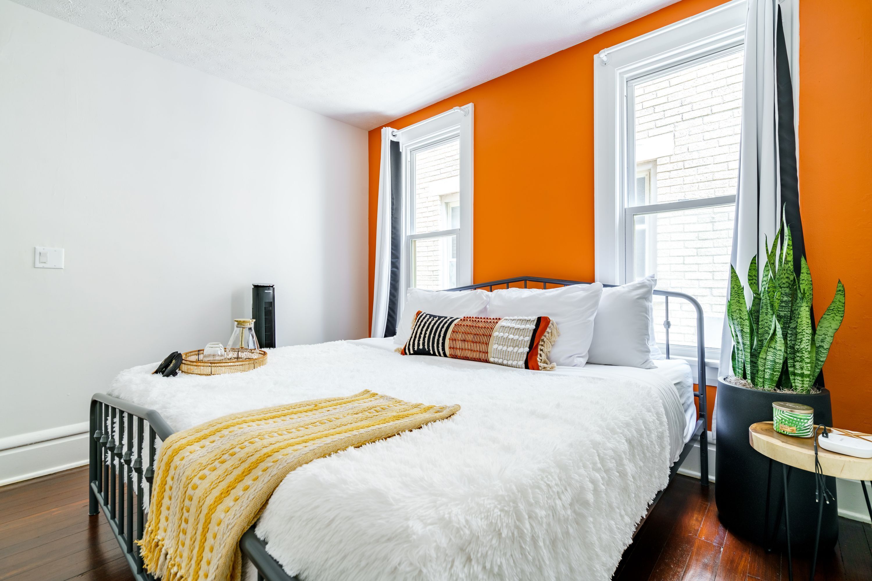 2 bedrooms