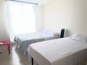 House, 2 Bedrooms, Smoking, Balcony