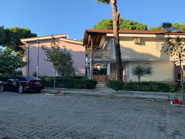 Villa | Aussenbereich