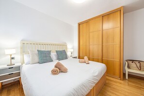 1 quarto, ferros/tábuas de passar roupa, Wi-Fi de cortesia